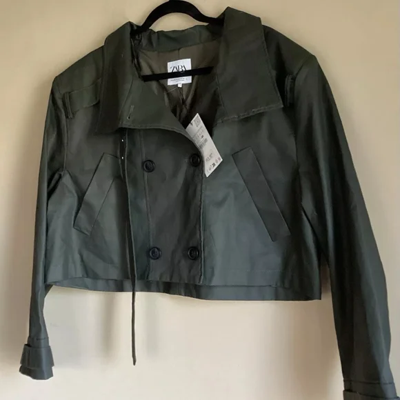 Zara Women's Black Cropped Jacket - Picture 3 of 5